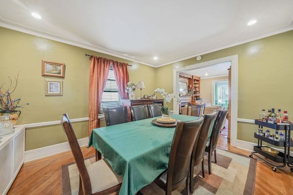 Dining room, Interior, Recessed Lighting, Wood Texture Flooring