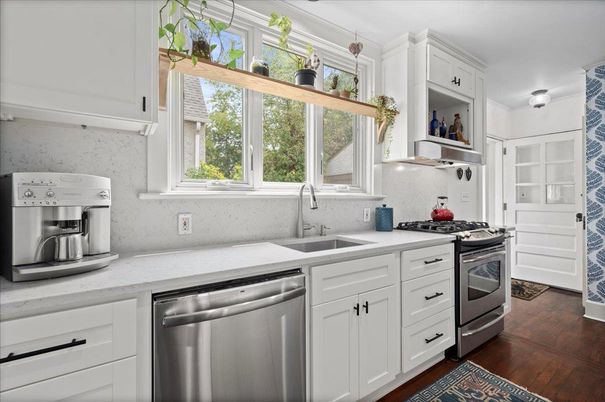 Interior, Kitchen, Stainless Steel Appliances, Wood Texture Flooring
