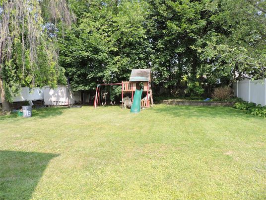 Backyard, Exterior, Playground