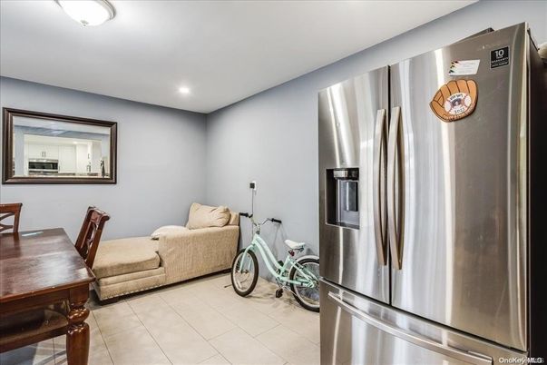 Interior, Recessed Lighting, Stainless Steel Appliances