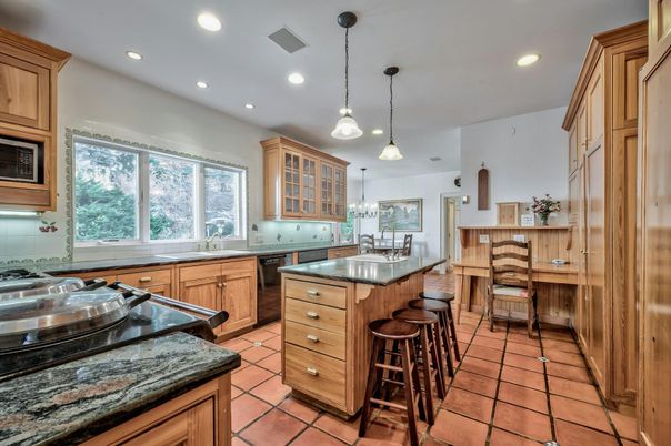 Interior, Kitchen, Pendant Lights, Recessed Lighting