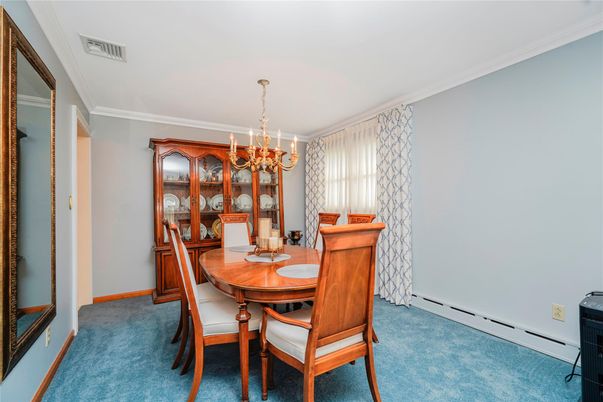 Chandelier, Dining room, Interior