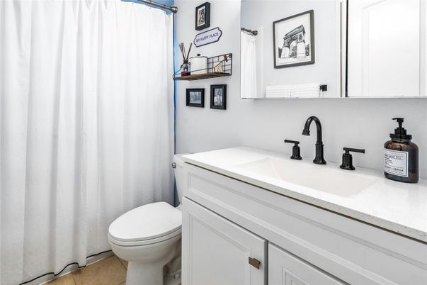 Bathroom, Interior