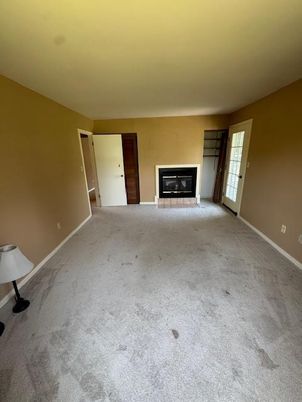 Empty room, Fireplace, Interior
