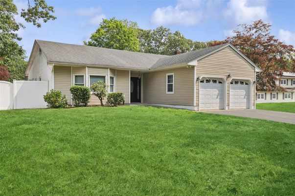 Attached, Backyard, Exterior, Facade, Ranch
