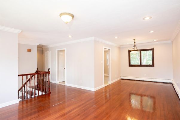 Empty room, Interior, Pendant Lights, Recessed Lighting, Wood Texture Flooring