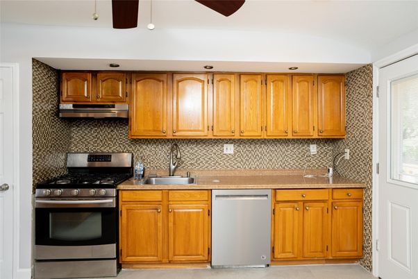 Interior, Kitchen, Stainless Steel Appliances
