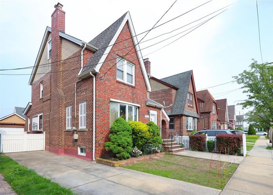 Exterior, Facade, Brick Facade, Tudor Revival