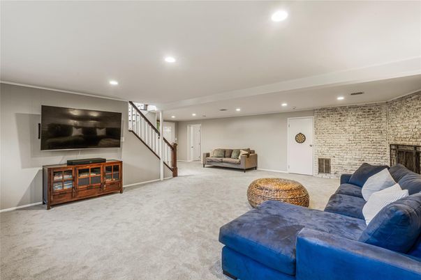 Interior, Living room, Recessed Lighting, Stone Walls