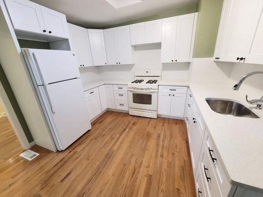 Interior, Kitchen, Wood Texture Flooring