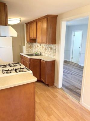 Interior, Kitchen, Wood Texture Flooring