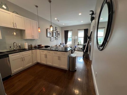 Interior, Kitchen, Living room, Pendant Lights, Recessed Lighting, Wood Texture Flooring