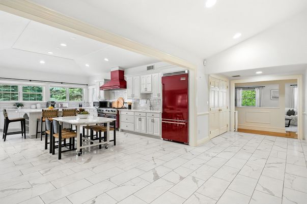 Dining room, Interior, Kitchen, Marble, Recessed Lighting
