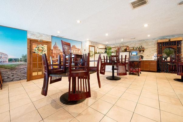 Dining room, Interior, Recessed Lighting, Stone Walls
