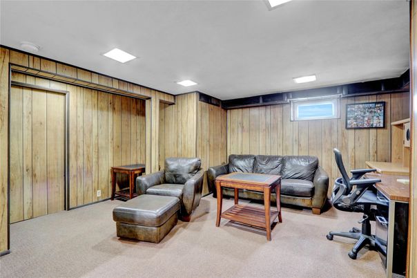 Home Office, Interior, Recessed Lighting, Wooden Walls