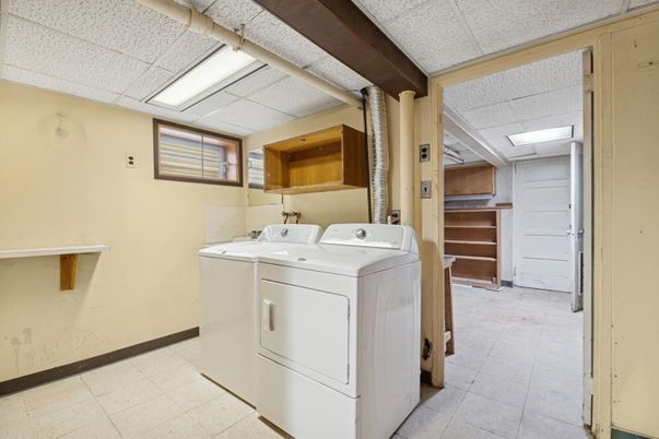 Interior, Washer