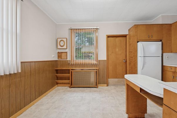 Interior, Wooden Walls