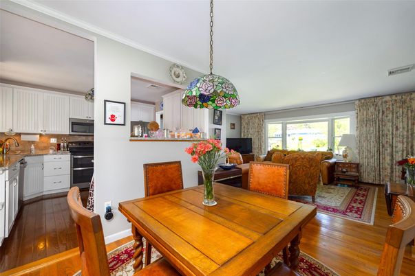 Dining room, Interior, Kitchen, Living room, Pendant Lights, Wood Texture Flooring