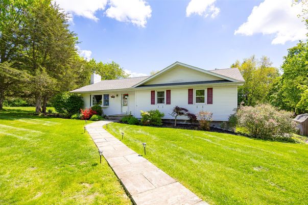 Backyard, Exterior, Facade, Ranch