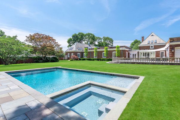 Backyard, Exterior, Pool