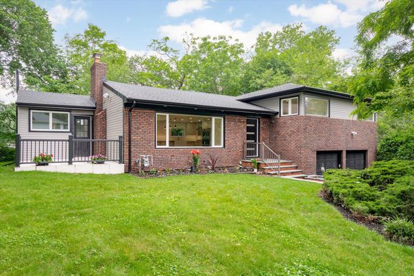 Backyard, Exterior, Facade, Brick Facade, Split Level