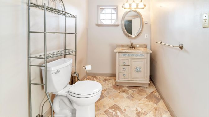Bathroom, Interior