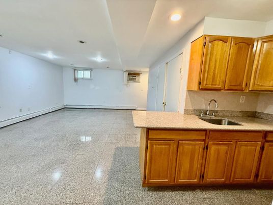 Empty room, Interior, Kitchen, Recessed Lighting