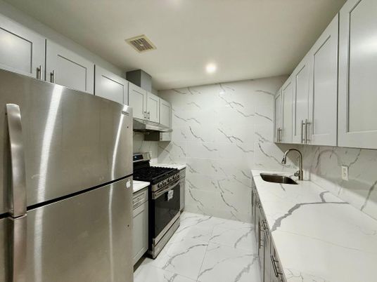 Interior, Kitchen, Marble, Marble Walls, Recessed Lighting
