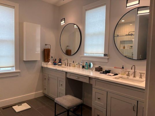 Bathroom, Dual Sink Vanities, Interior