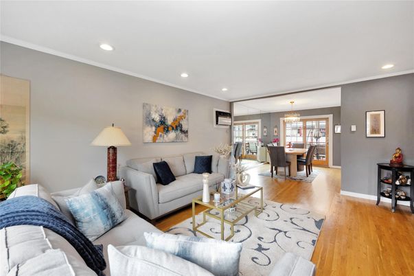 Chandelier, Dining room, Interior, Living room, Recessed Lighting, Wood Texture Flooring