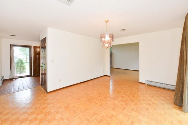 Chandelier, Empty room, Interior, Wood Texture Flooring