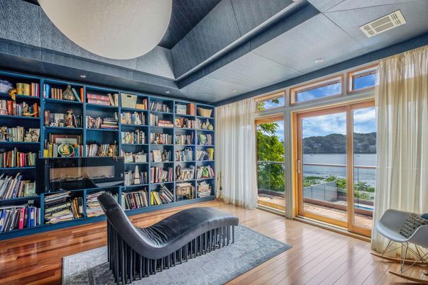 Interior, Recessed Lighting, Water, Wood Texture Flooring