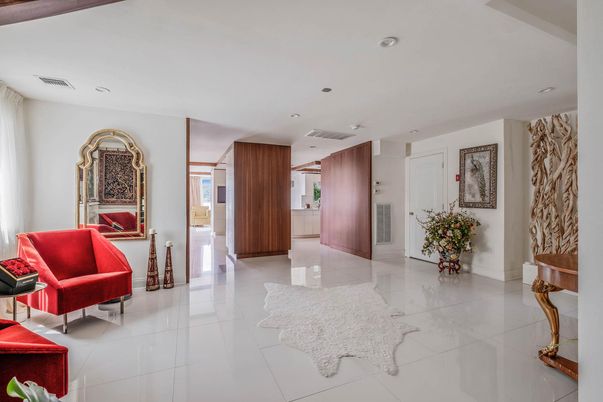Interior, Marble, Recessed Lighting
