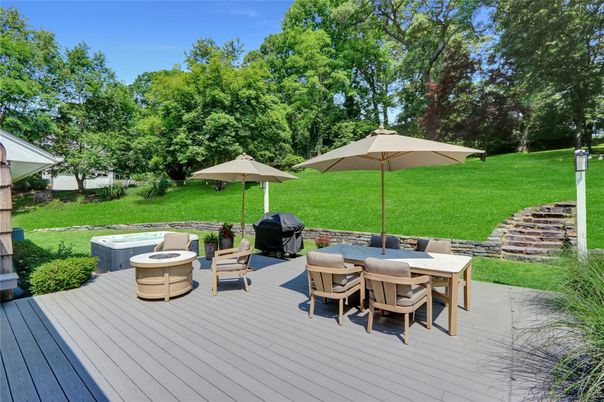Backyard, Exterior, Hot Tub