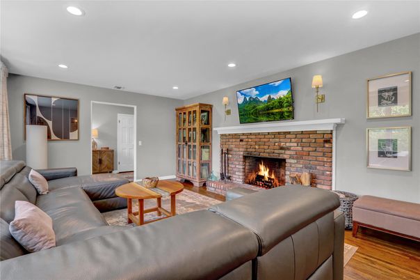Fireplace, Interior, Living room, Recessed Lighting, Wood Texture Flooring