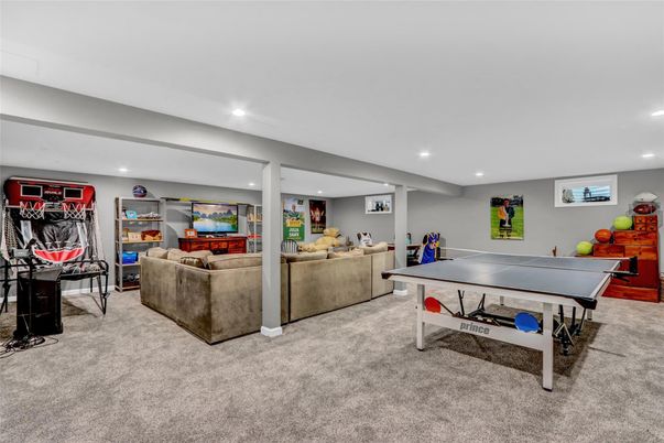 Game Room, Interior, Living room, Recessed Lighting