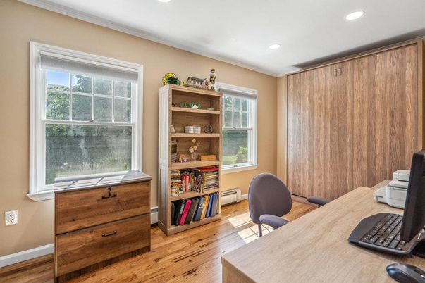 Home Office, Interior, Recessed Lighting, Wood Texture Flooring
