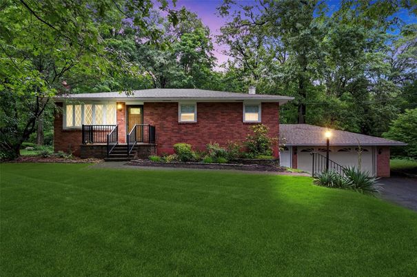 Attached, Exterior, Facade, Brick Facade, Split Level