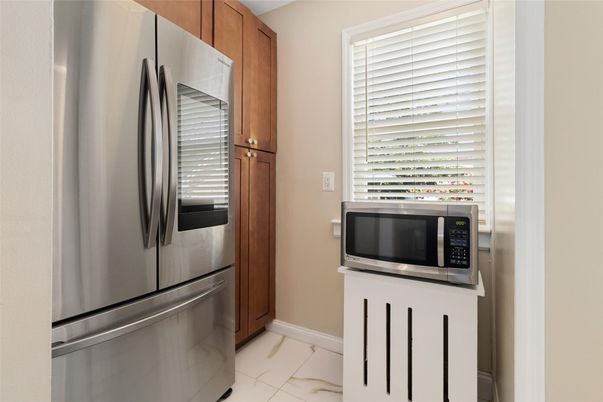 Interior, Kitchen, Marble, Stainless Steel Appliances