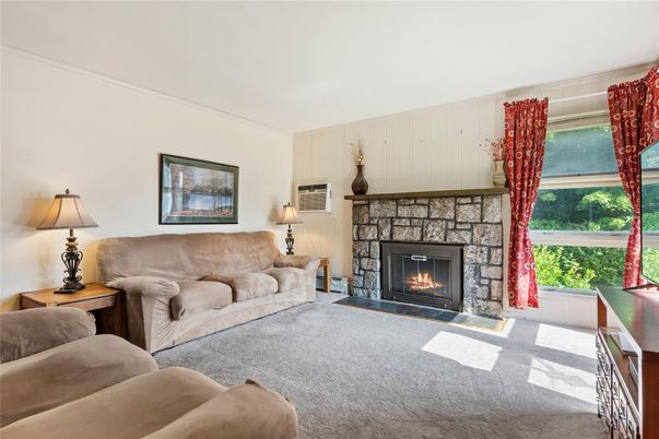 Fireplace, Interior, Living room