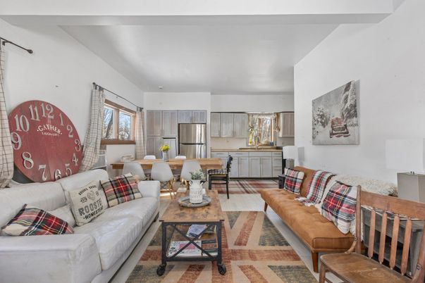 Dining room, Interior, Kitchen, Living room, Stainless Steel Appliances