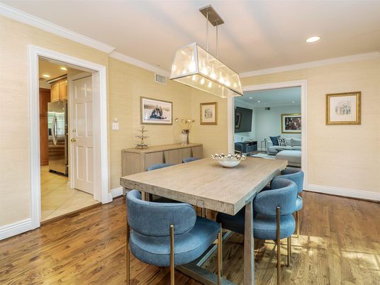 Dining room, Interior, Kitchen, Pendant Lights, Recessed Lighting, Wood Texture Flooring