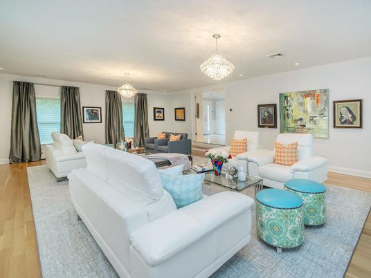 Chandelier, Interior, Living room, Recessed Lighting, Wood Texture Flooring