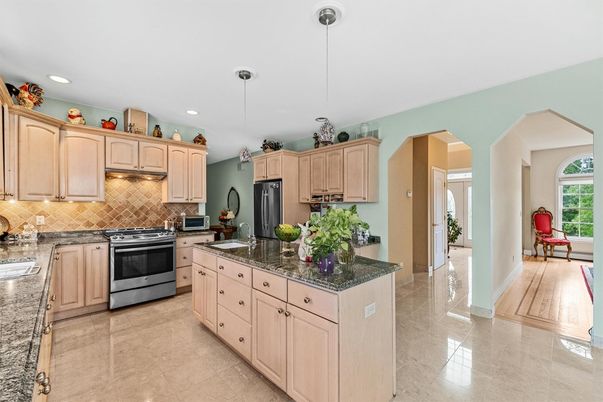 Interior, Kitchen, Pendant Lights, Recessed Lighting, Stainless Steel Appliances