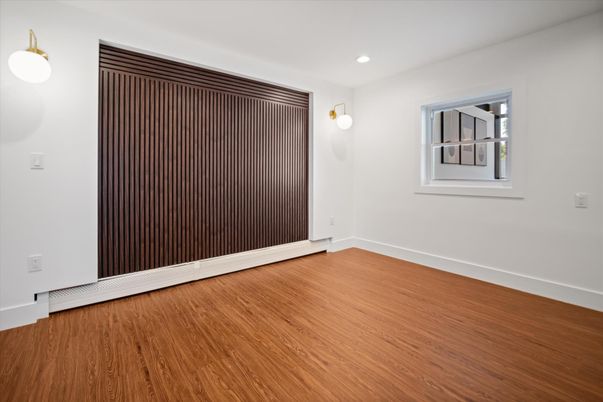 Empty room, Interior, Recessed Lighting, Wood Texture Flooring