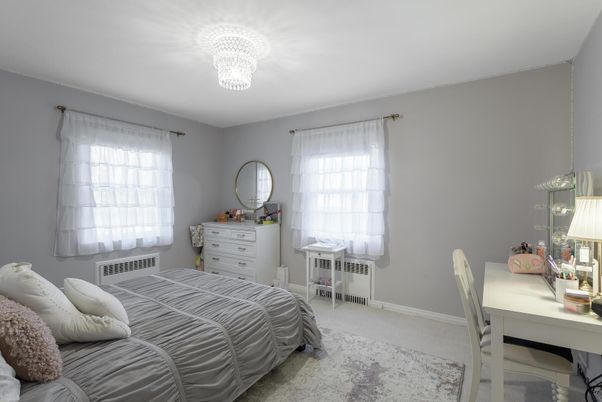 Bedroom, Chandelier, Home Office, Interior