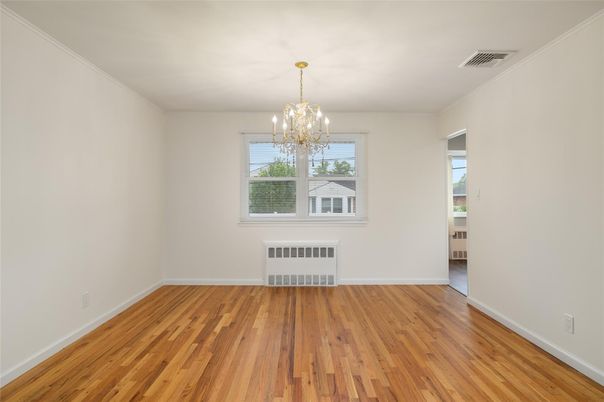 Chandelier, Empty room, Interior, Wood Texture Flooring