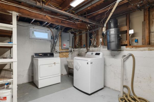 Interior, Washer