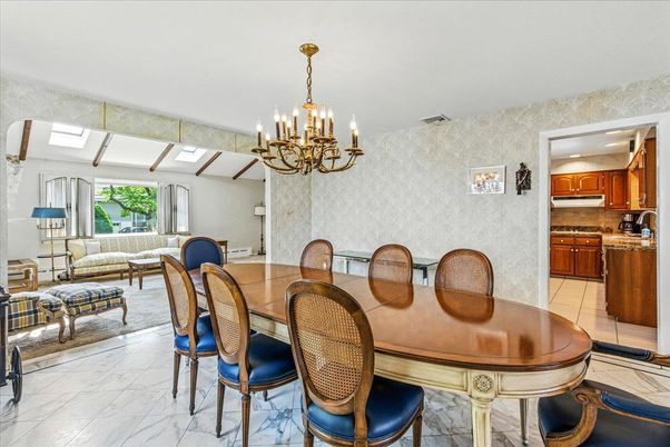 Chandelier, Dining room, Interior, Kitchen, Living room, Marble