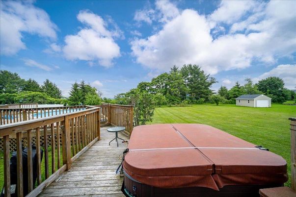 Backyard, Exterior, Hot Tub